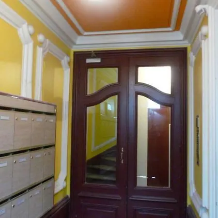 Apt 45 M2 Centre